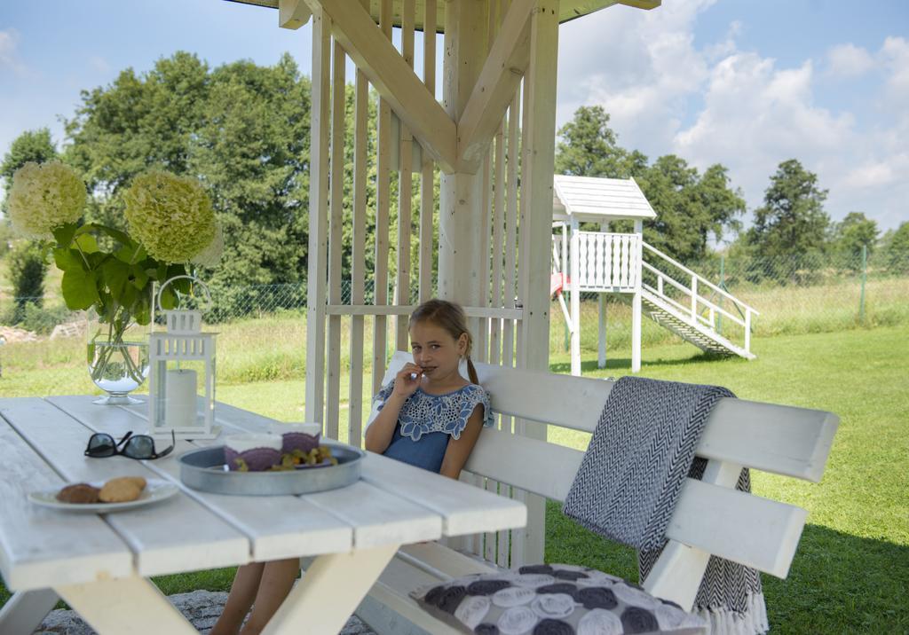 Apartamenty U Harrego I Przy Stawie Spa Z Klimatyzacja, Balia, Sauna, Ogrodem I Parkingiem Kudowa-Zdrój Εξωτερικό φωτογραφία